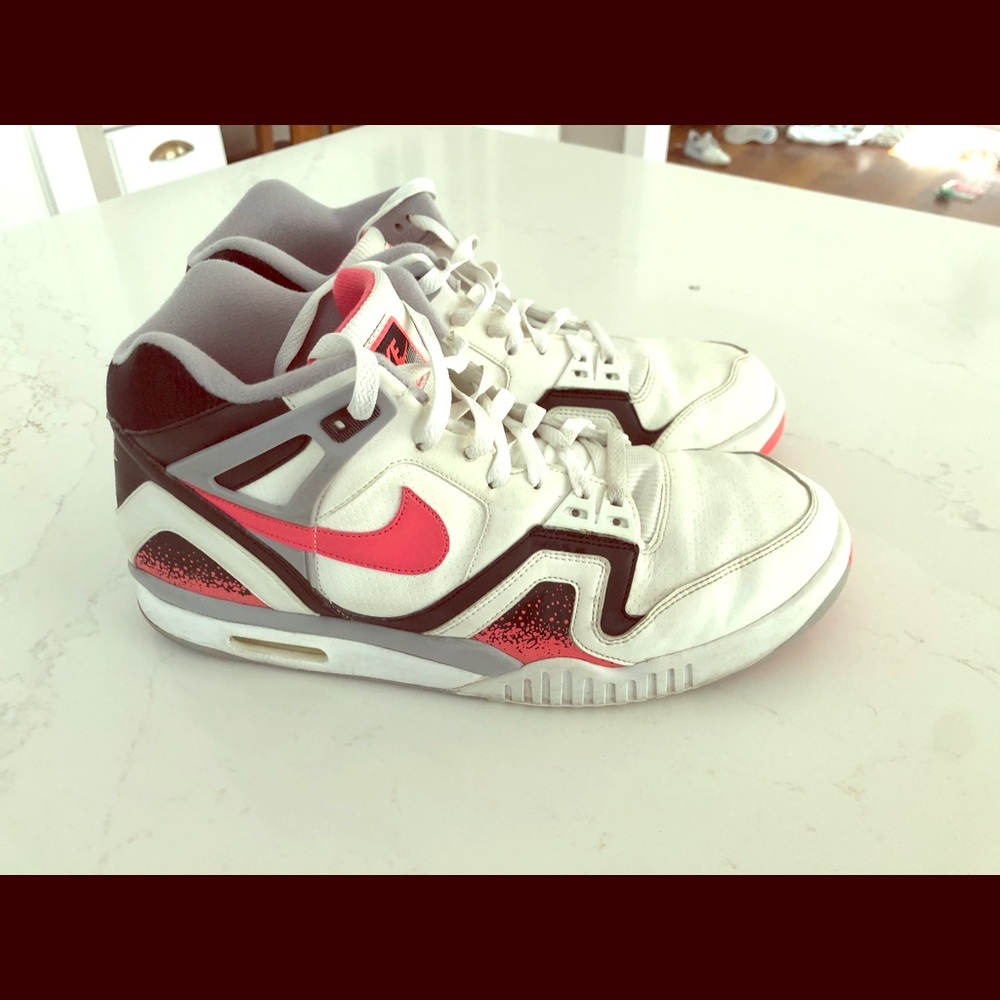Nike Air Tech Challenge 2 Hot Lava